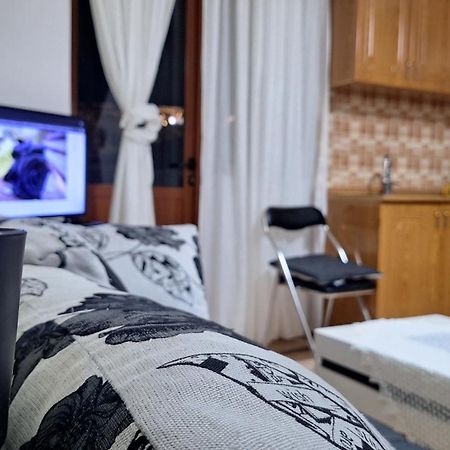 Promenade Apartment In City Centre ベラト エクステリア 写真